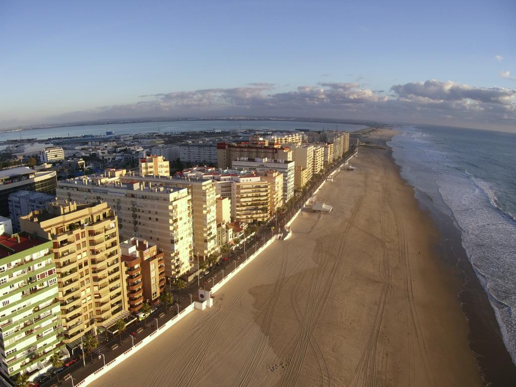 Brisas Playa 3 Banos Apartment Cadiz Exterior photo